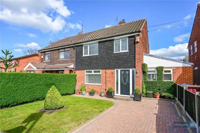 3 bed property, in Knowsley Lane, £275,000