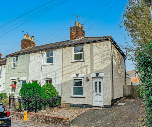 2 bed property, in Cravells Road, £450,000