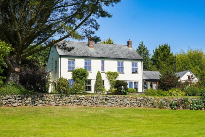 4 bed property, in Blanksmill Creek, £2,750,000