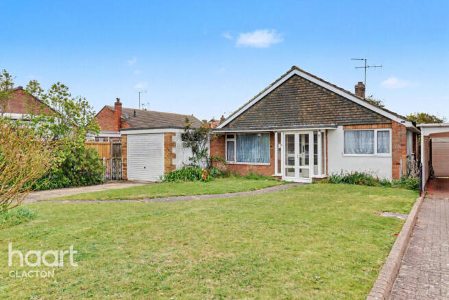 3 bed property, in Alan Drive, £270,000