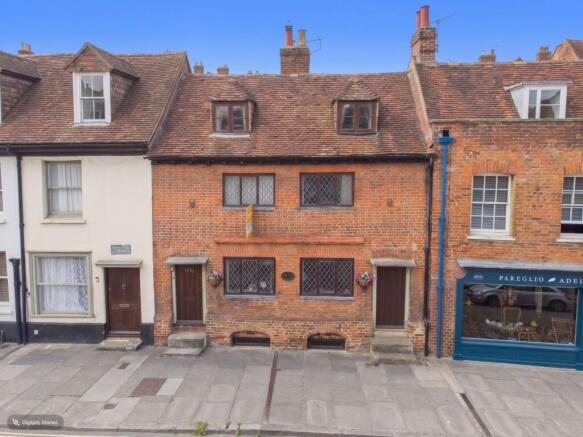 3 bed property, in Wincheap, £380,000