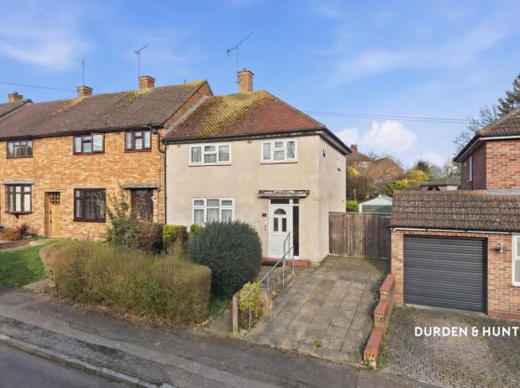 3 bed property, in Deepdene Road, £475,000