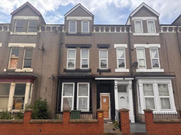4 bed property, in Hartington Road, £140,000