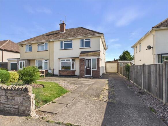 3 bed property, in Oldbury Road, £170,000
