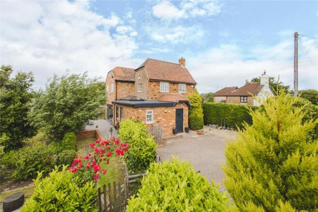 5 bed property, in Purley Road, £1,000,000