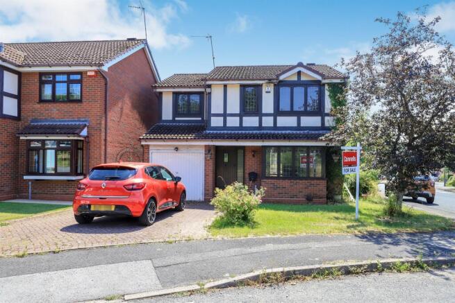 4 bed property, in Elmley Close, £350,000