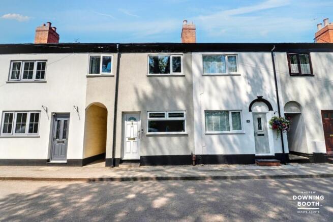 3 bed property, in Church Road, £170,000