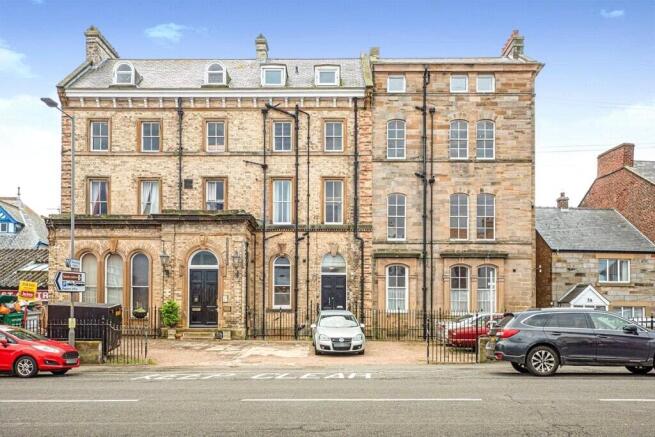 2 bed property, in 3-5 Upgang Lane, £155,000