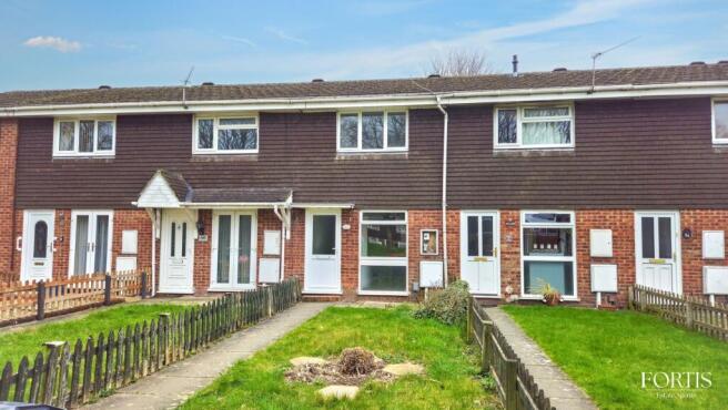 2 bed property, in Churchward Drive, £150,000