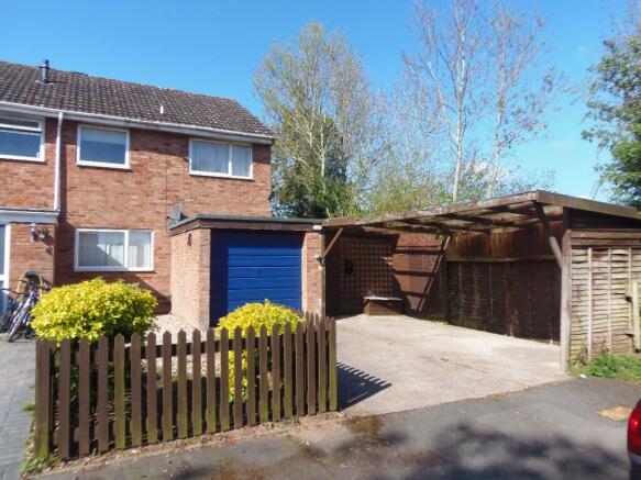 3 bed property, in Hardwick Close, £235,000