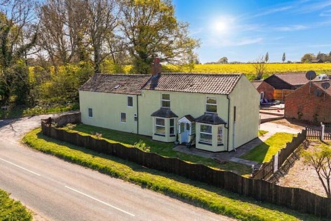 5 bed property, in Kirby Road, £600,000