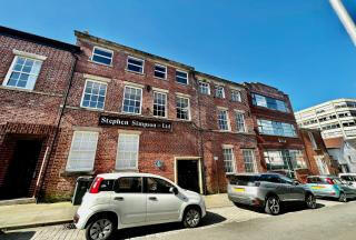 1 bed property, in The Goldthread Works, £85,000