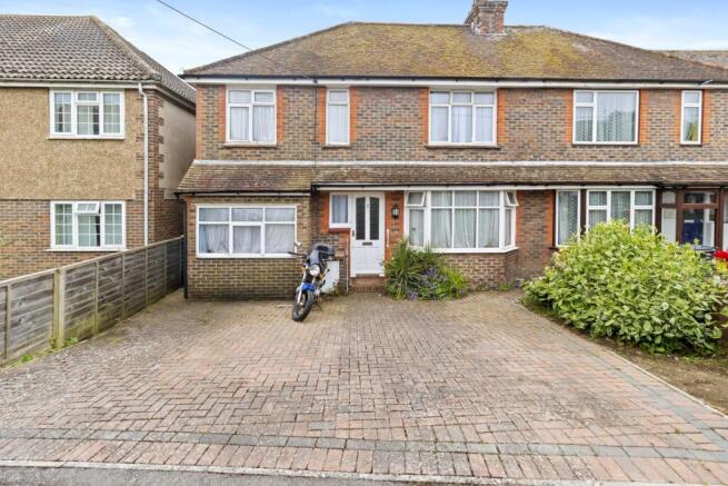 4 bed property, in Albert Road, £340,000