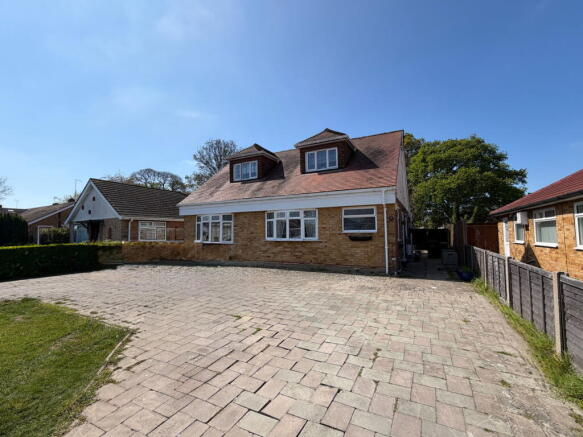 4 bed property, in A Deceptively Spacious Property In A Popular Wigmore Location & No Chain!, £465,000