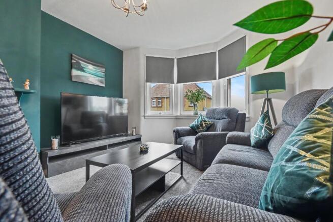 3 bed property, in Ailsa Road, £150,000