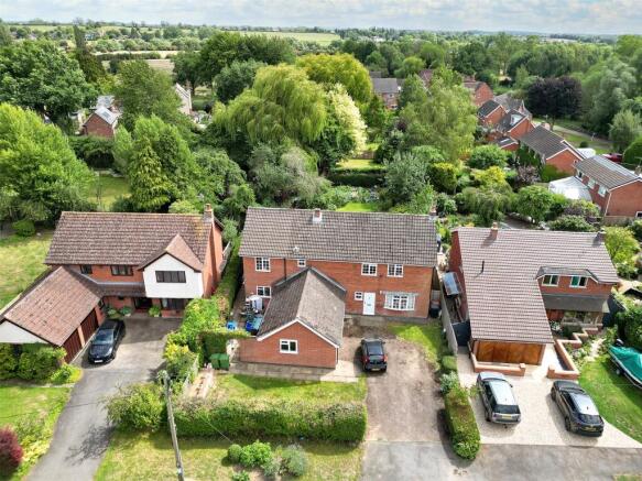 5 bed property, in Thrussington Road, £525,000