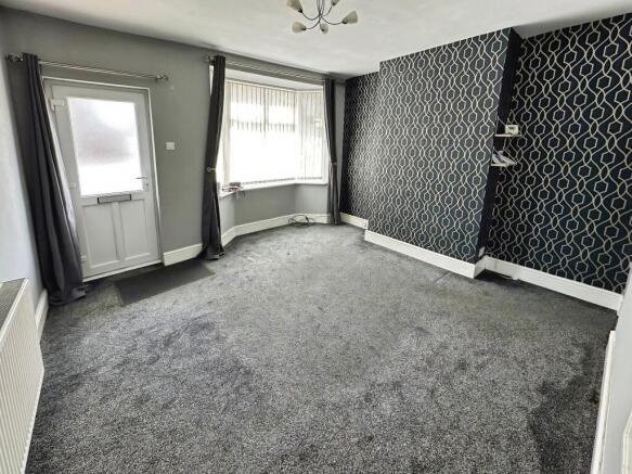 3 bed property, in No. 6, £90,000