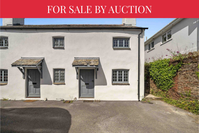 2 bed property, in Chillington, £195,000