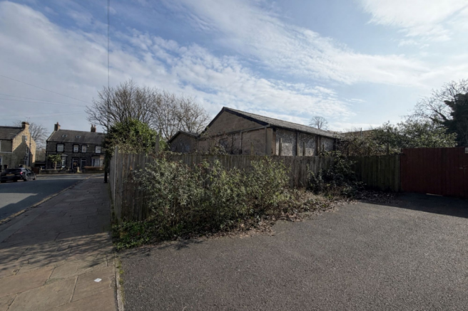 Land, in Victoria Road, £345,000