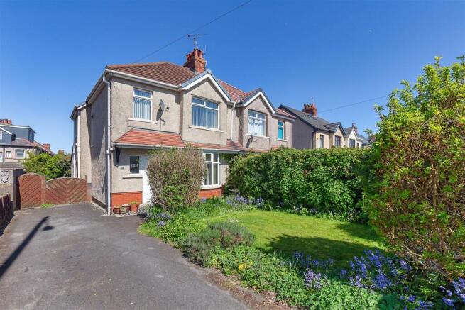 3 bed property, in Lancaster Road, £250,000