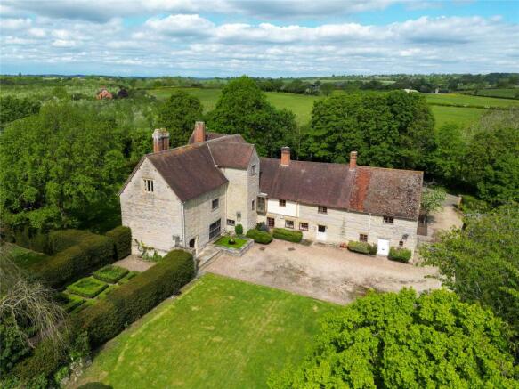 6 bed property, in Hillborough Lane, £1,500,000