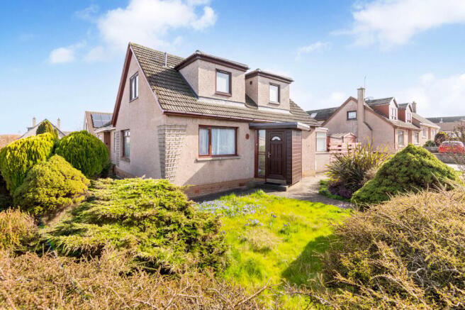 4 bed property, in Kilrymont Place, £420,000