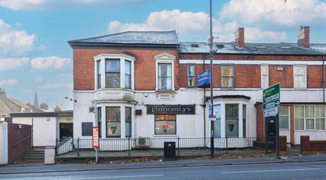 Land, in Holyhead Road, £900,000