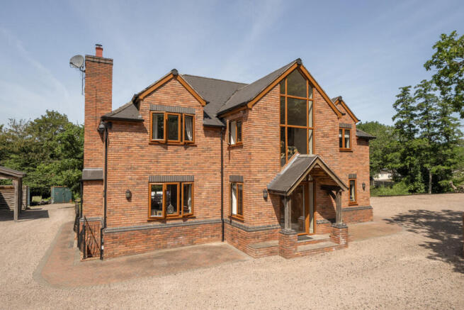 4 bed property, in Kingsford Lane, £1,000,000