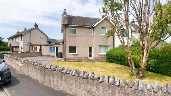 3 bed property, in Beech Avenue, £180,000