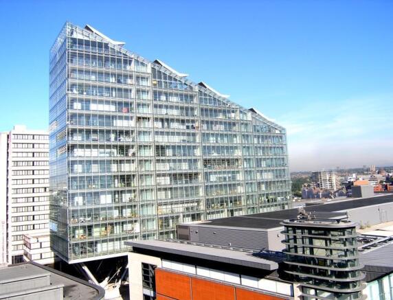 2 bed property, in No. 1 Deansgate, £299,950
