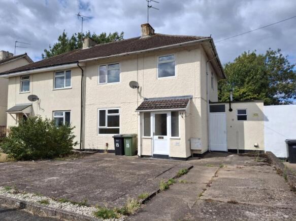 3 bed property, in 15. Wilton Avenue, £99,000