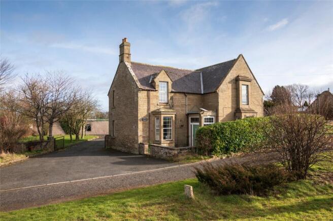 4 bed property, in Orange Lane Farmhouse, £570,000