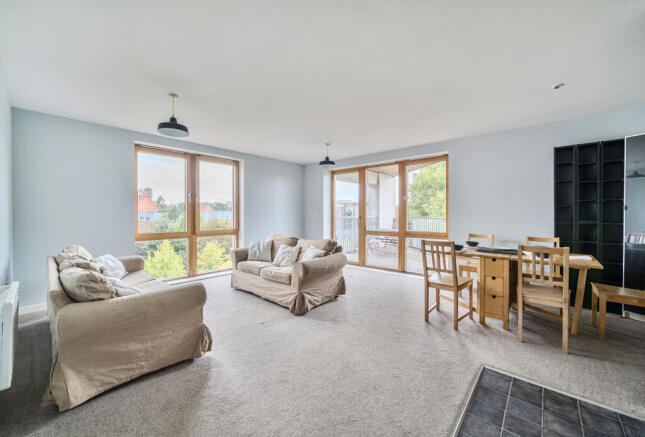 3 bed property, in Barleyfields, £340,000