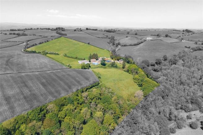 5 bed property, in Castle Caereinion, £775,000