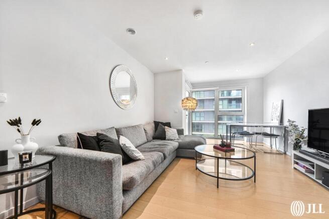 3 bed property, in Lantana Heights, £750,000