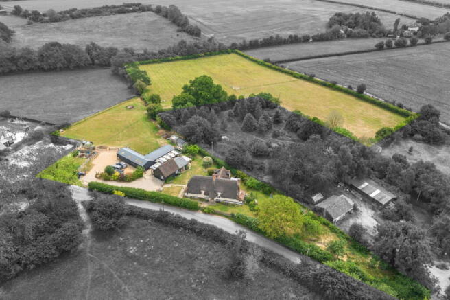 6 bed property, in White Rose Cottage, £1,600,000