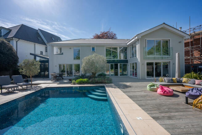 5 bed property, in Mount Grace Drive, £3,250,000