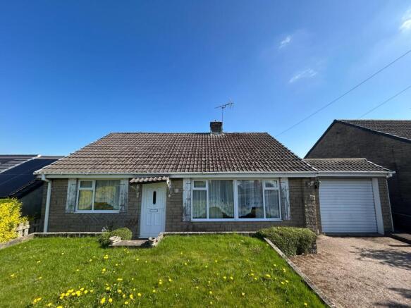 3 bed property, in 67 Victoria Road, £135,000