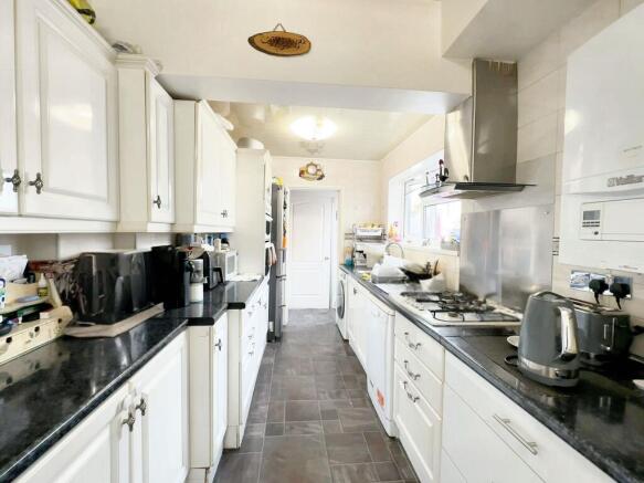 3 bed property, in Thurlby Road, £315,000