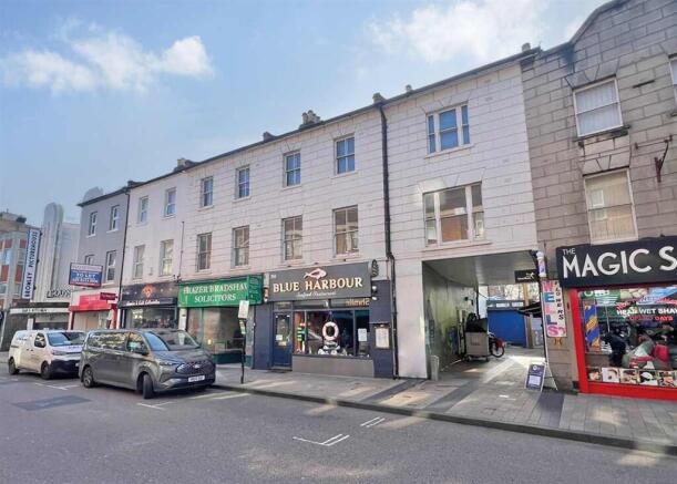 8 bed property, in High Street, £955,000