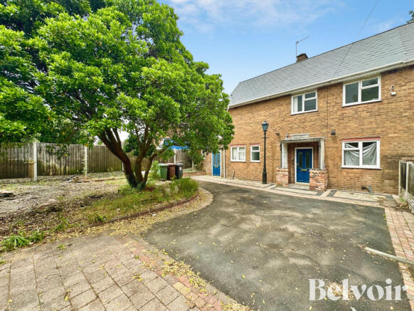3 bed property, in Avon Road, £180,000