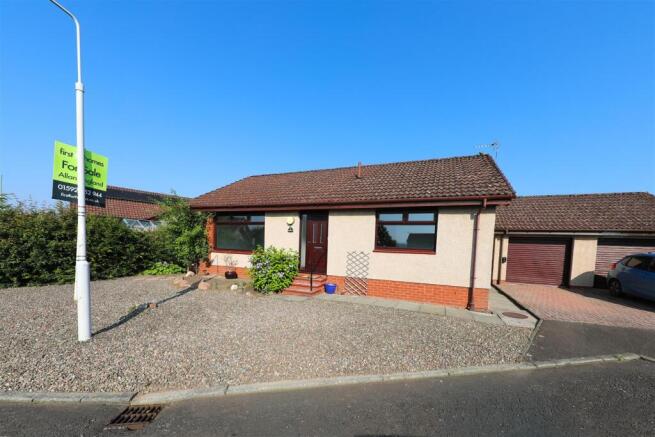 2 bed property, in Caldwell Acre, £219,995