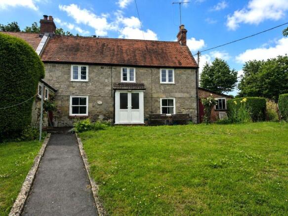 3 bed property, in Redmans Lane, £399,950
