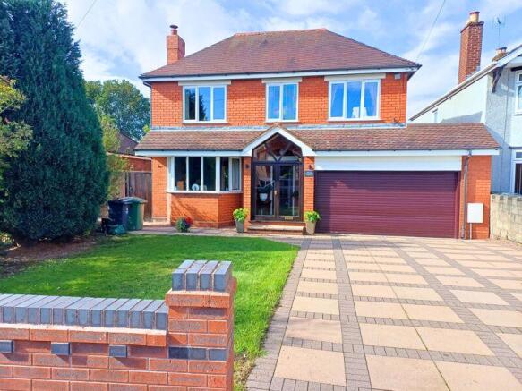3 bed property, in Pelsall Lane, £412,000