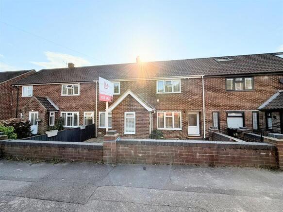 4 bed property, in Underwood Road, £350,000