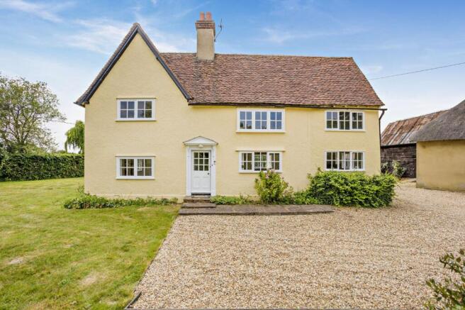 4 bed property, in Fentons Road, £575,000
