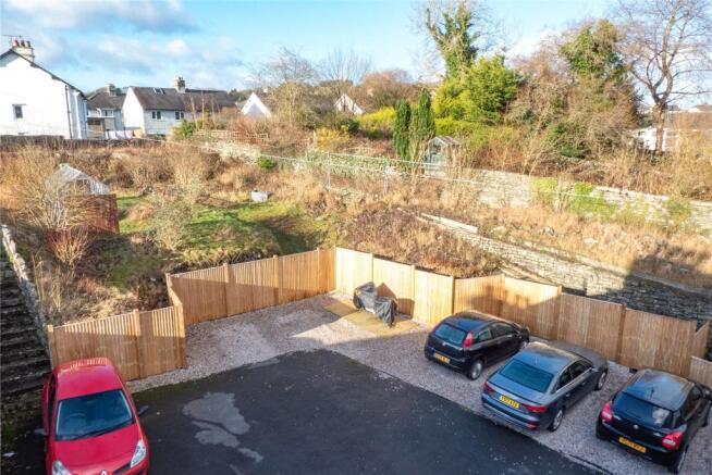 Land, in Land To The Rear Of, £150,000