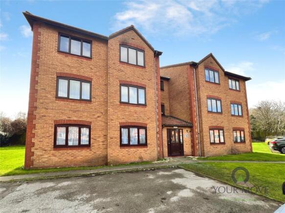 1 bed property, in Avern Close, £80,000