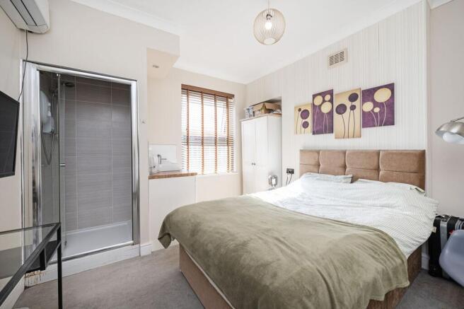 6 bed property, in Woodseer Street, £1,600,000