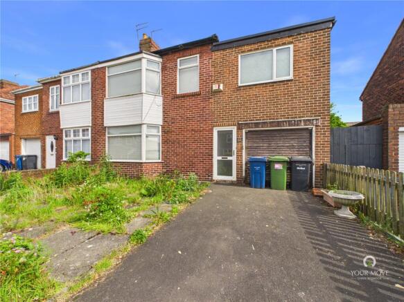 3 bed property, in Cloister Avenue, £140,000